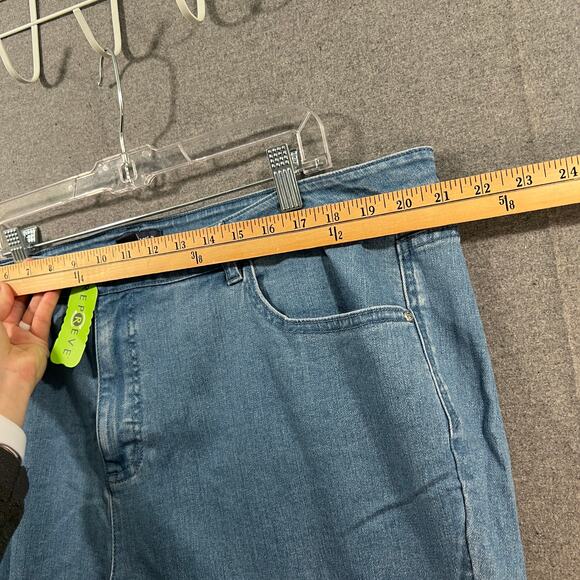 Studio Park x Jane Treacy Regular Denim Kick Flare Cropped Medium Wash, Plus 22 - Picture 5 of 11